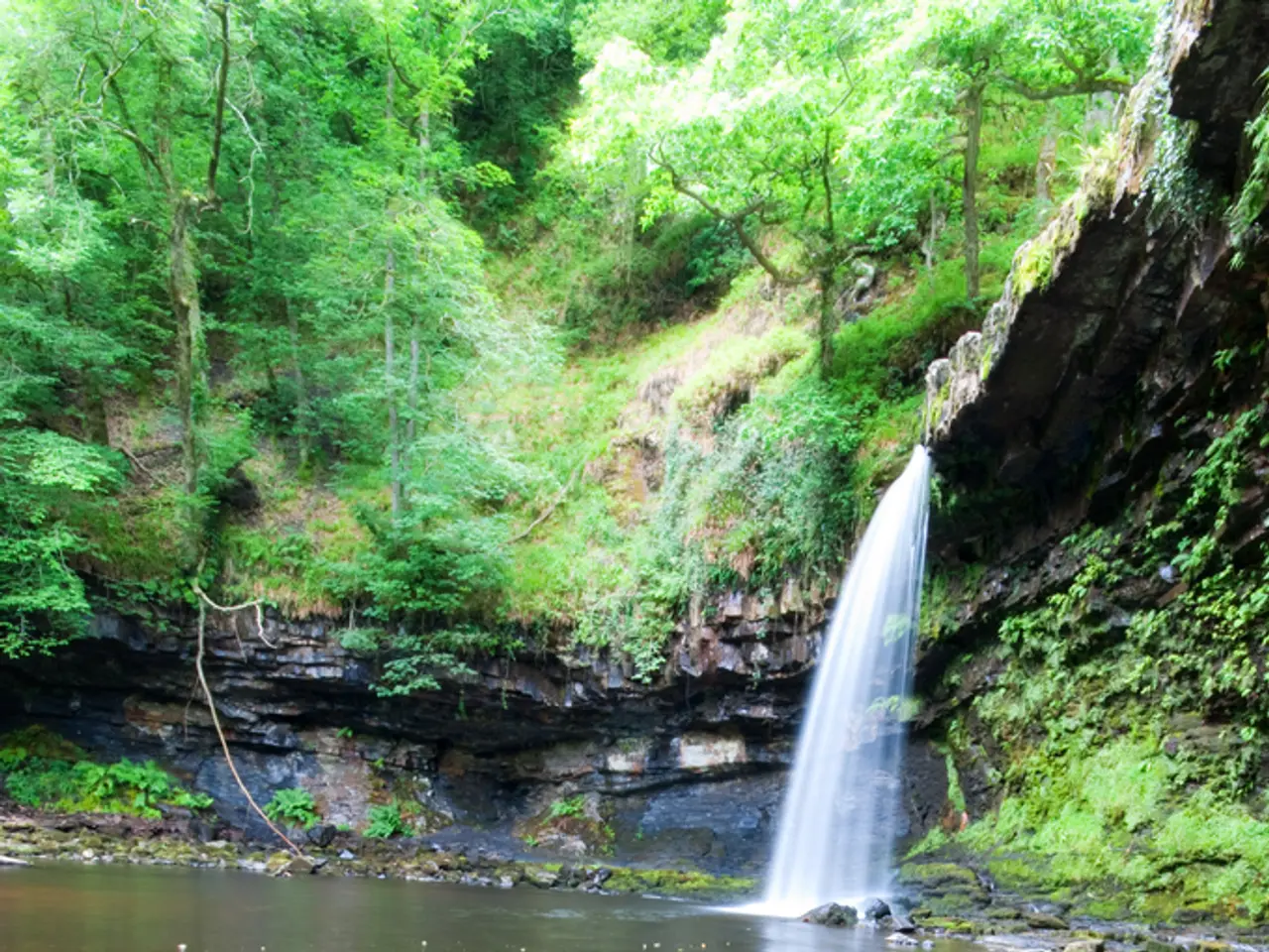 Erupting volcano in Indonesia spews towering ash column reaching six miles high