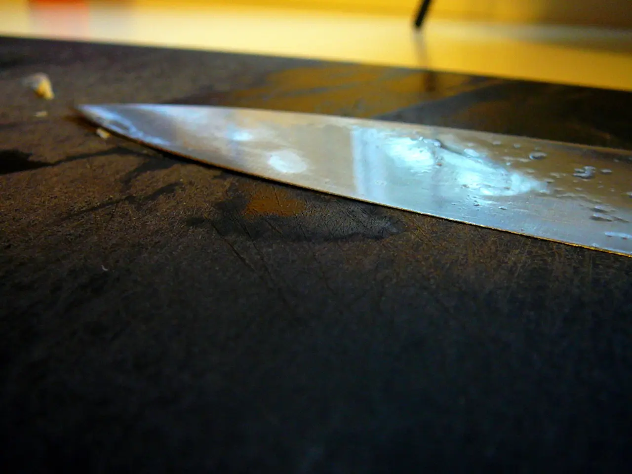 Neighbor verbally and physically menaces fellow resident with a deadly blade in Bohmte, leading to...