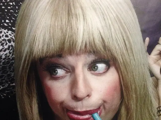 Assisting Alcoholic Families: Strategies and Actions - Insights on Providing Support and...