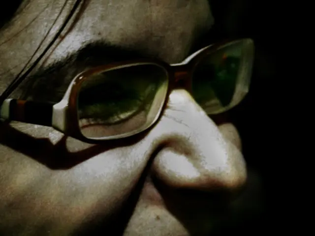 Straightforward Strategy for Banishing Pessimistic Ideas in 7 Simple Shifts