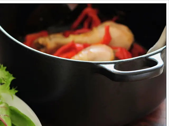 Tricky Methods for Slipping Vegetables into Kid's Mealtimes