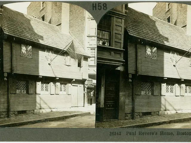 Iconic Facade of Benjamin Franklin Hospital Steglitz Vanishes - Future Rebuild Possible?