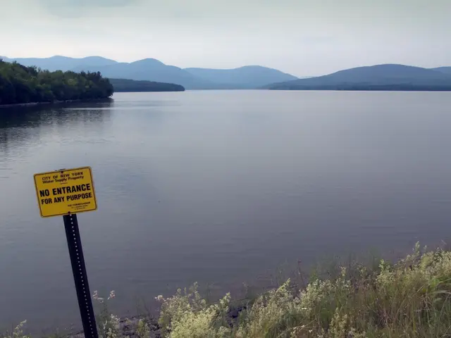 Unbeknownst to many, a well-known lake in Washington harbors hidden perils for its visitors.