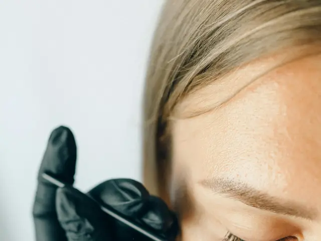 Timeline for Applying Makeup After Botox Treatment: Essential Tips