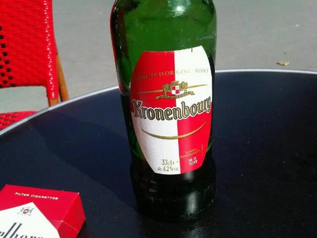 Link Between Alcohol Consumption and Hypoglycemia, Signs to Look Out For, and Treatment Options