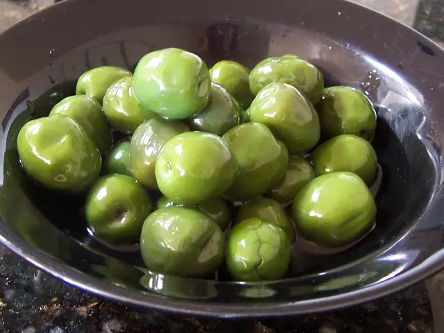 Dangerous Consequences of Bathing in Pure Olive Oil, Even if Organic