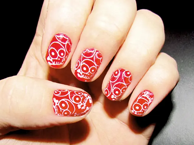 Chemotherapy alterations and strategies for coping: Understanding shifted nail appearances and...