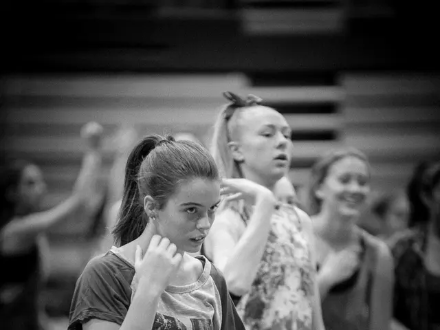 CrossFit Fundamentals for Women: Comprehensive Guide Required